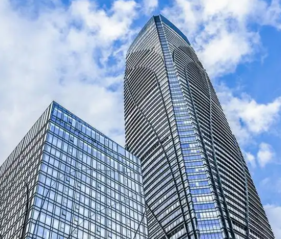 信宜精鹰傲展木雕石雕产品线对比：园林摆件与室内装饰应用指南